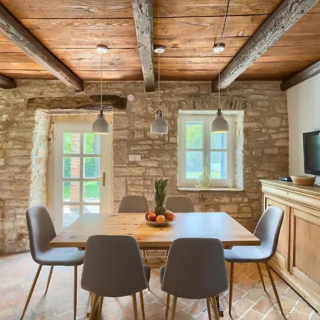 Holiday home Natura *
